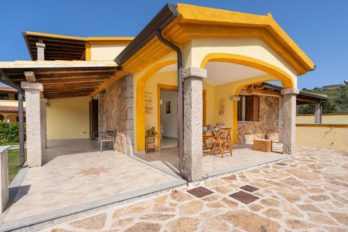 Angel Village San Teodoro  Luaran gambar